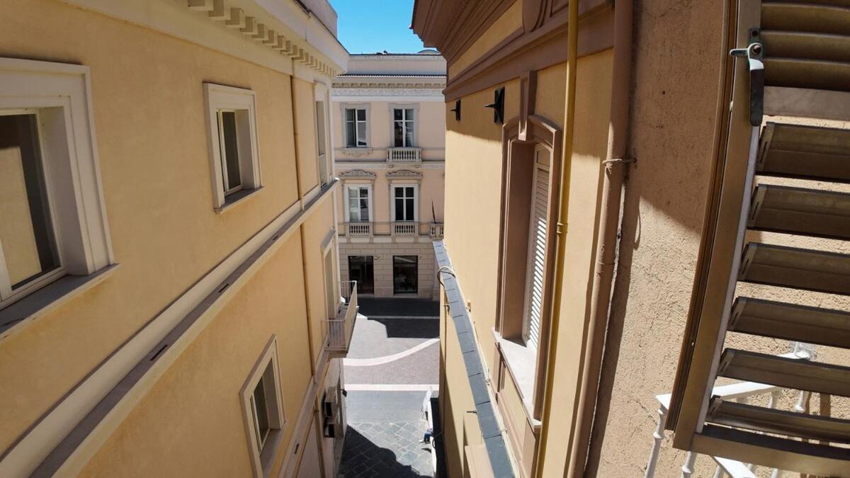 Casa Manu Nuovo Appartamento In Centro Storico Benevento Ngoại thất bức ảnh